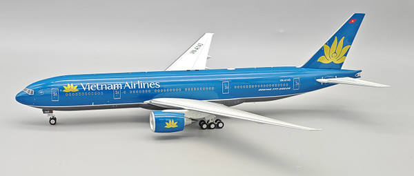 InFlight200 Vietnam Airlines Boeing 777-26K/ER VN-A143 IF772VN1025 Scale 1:200