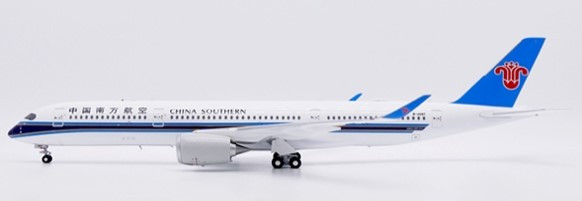 JC Wings China Southern Airlines Airbus A350-900XWB Reg: B-308T With Stand LH2475 Scale 1:200