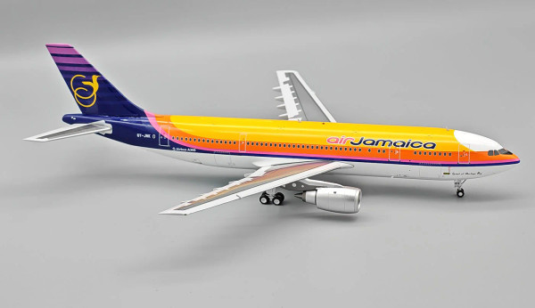 InFlight200 Air Jamaica Airbus A300B4-203 6Y-JMK with stand IF300JM1225 Scale 1:200
