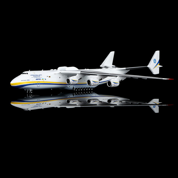 HX Models Antonov AN-225 UR-82060 An22504 Scale 1:400