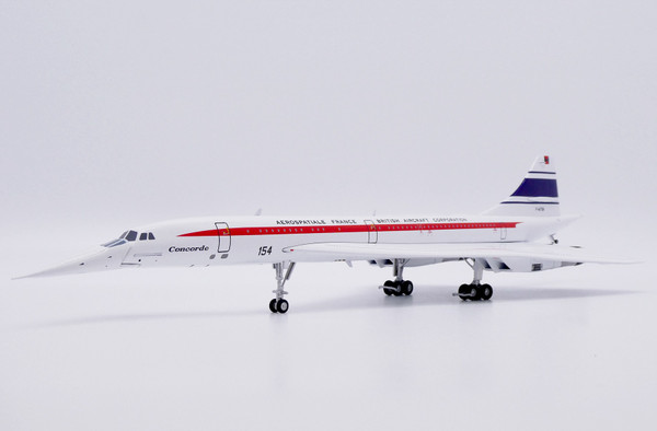 JC Wings Aerospatiale Concorde Reg: F-WTSA House Color With Stand KJ-Concorde-131 Scale 1:200