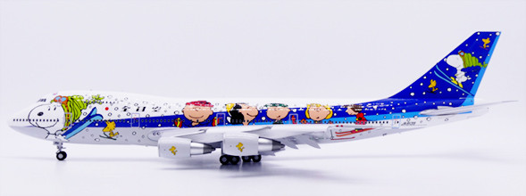 JC Wings All Nippon Airways Boeing 747-100SR "Snoopy" Reg: JA8139 With Stand SA2052 Scale 1:200