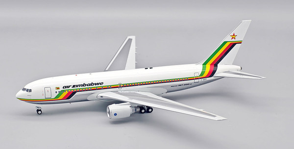InFlight200 Air Zimbabwe Boeing 767-200ER Reg: Z-WPF IF762UM0526P 1:200
