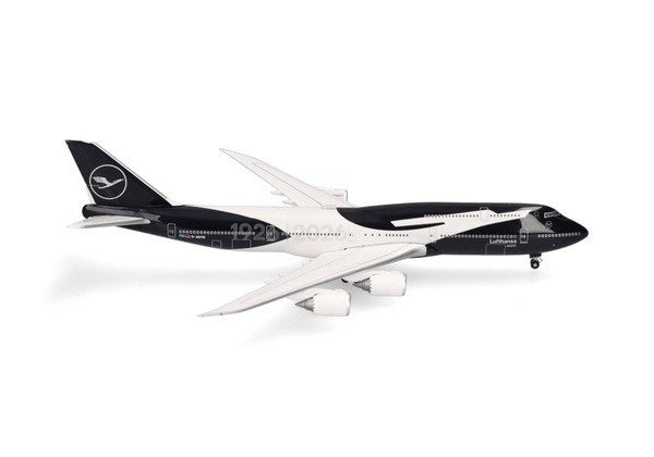 Herpa Lufthansa Boeing 747-8 Intercontinental "100 Years" Reg: D-ABYN HE539500 Scale 1:500