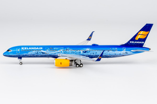 Icelandair Boeing 757-200 Reg: TF-FIR 53212 1:400