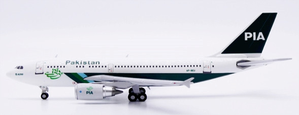 JC Wings PIA Pakistan International Airlines Airbus A310-300 Reg: AP-BEU XX40447 1:400 With Antenna