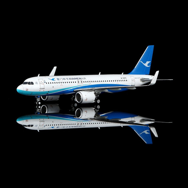 YY Wings Xiamen Airlines Airbus A320neo B-32PE YY32002 Scale 1:400