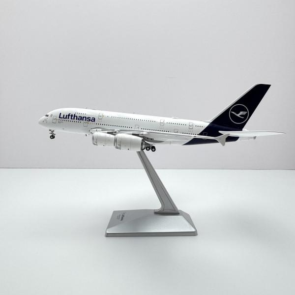 YY Wings Lufthansa A380 New Livery Reg: D-AIMB YY38001 Scale 1:400