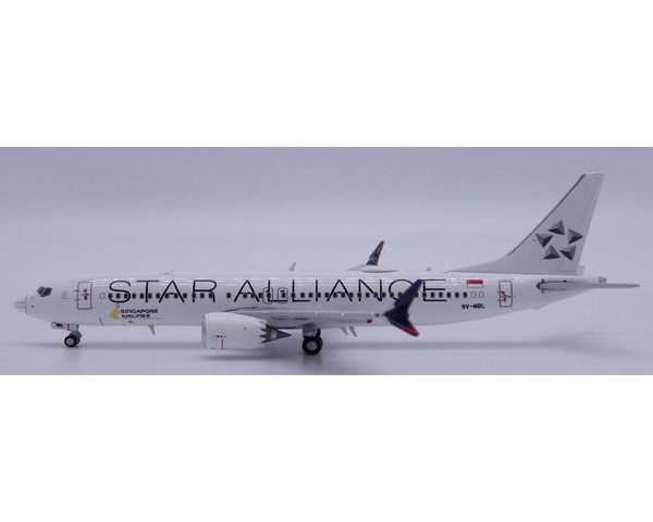 Singapore Airlines Boeing 737-8 Reg: 9V-MBL XX40351 Scale 1:400