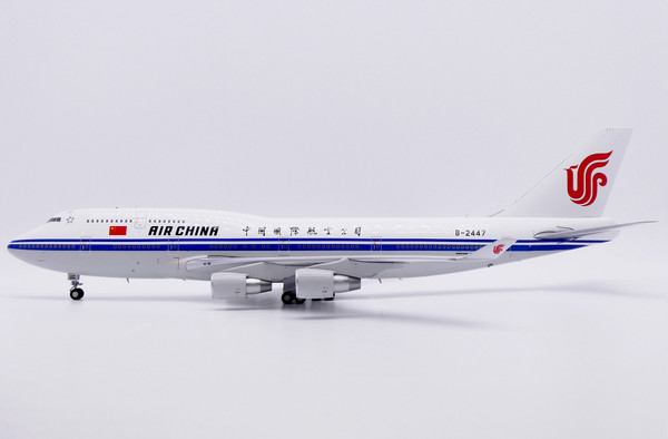 Air China Boeing 747-400 Reg: B-2447 LH2530 1:200