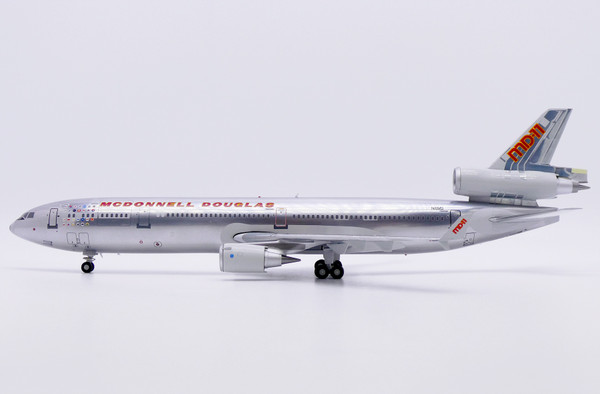 McDonnell Douglas McDonnell Douglas MD-11 Reg: N111MD LH2484 Scale 1:200