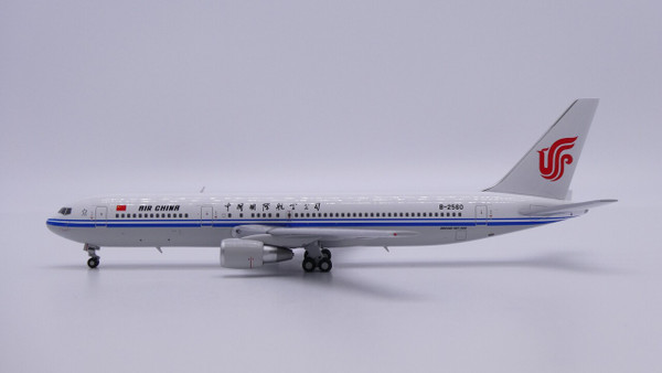 Air China Boeing 767-300ER B-2560 A244044 Scale 1:400