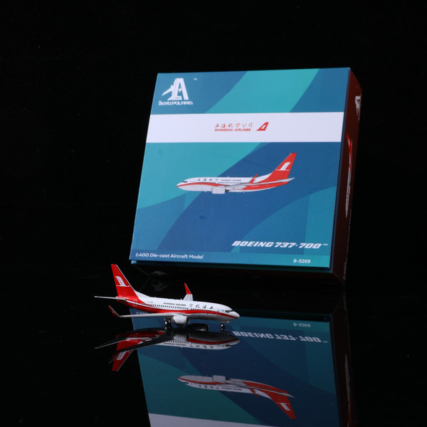 Shanghai Airlines Boeing 737-700 B-5269 HA7370006 Scale 1:400