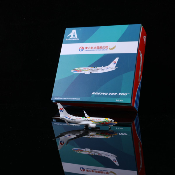 China Eastern Airlines Boeing 737-700 EXPO 2010 B-5265 HA7370007 Scale 1:400