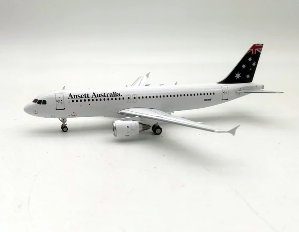 InFlight200 Ansett Australia Airbus A320-211 IF3200218 Scale 1:200