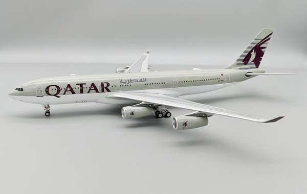 InFlight200 Qatar Airways Airbus A340-211 A7-HHK IF342QT0124 Scale 1:200
