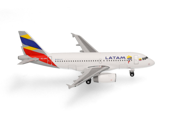Herpa LATAM Airlines Ecuador Airbus A319 "Ecuador Flag livery" Reg: HC-CPR HE538770 Scale 1:500