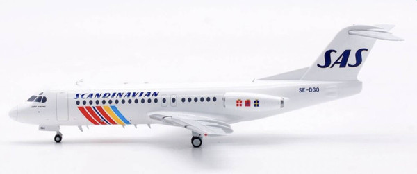 Inflight200 Scandinavian Airlines - SAS Fokker F-28-4000 Fellowship SE-DGO IFF28SK0720 1:200