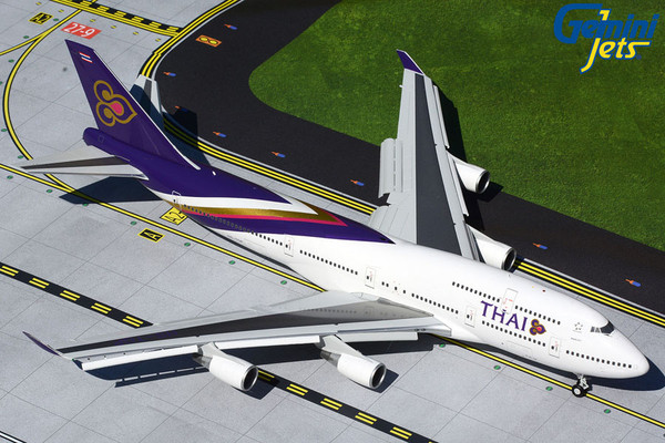 Thai Airways B747-400 flaps down HS-TGP G2THA866F 1:200