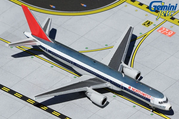 Gemini Jets Northwest Airlines B757-200 polished 1980s livery N534US GJNWA1980 1:400