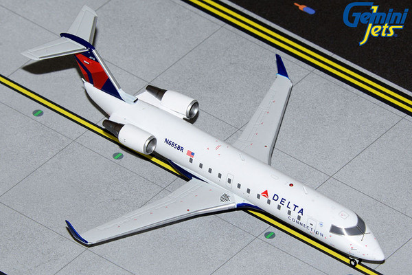 Gemini200 Delta Connection CRJ200LR N685BR G2DAL1074 1:200