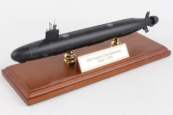 EXEC SER VIRGINIA CLASS SUBMARINE 1/350 (MBSVCTR)