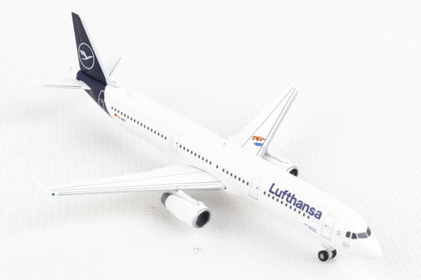 HERPA LUFTHANSA A321 1/500 DIE MAUS REG#D-AIRY