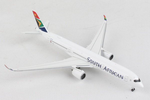 HERPA SOUTH AFRICAN A350-900 1/500 (**)