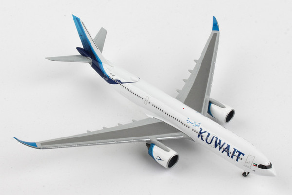 HERPA KUWAIT A330-800NEO 1/500