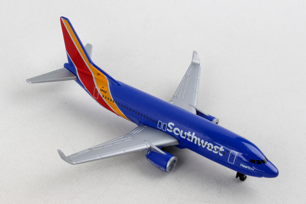 SOUTHWEST SINGLE PLANE NEW LIVERY RT8184-1