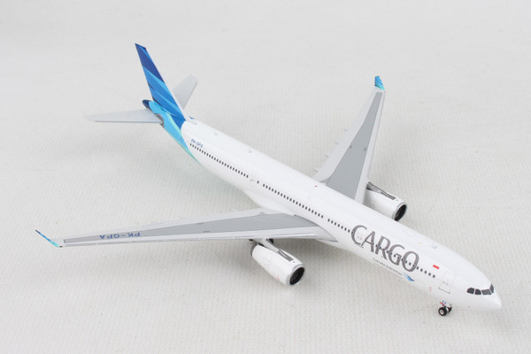 PHOENIX GARUDA CARGO A330-300 1/400 REG#PK-GPA (**)