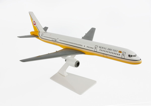 B757-200 ROYAL BRUNEI 1/200