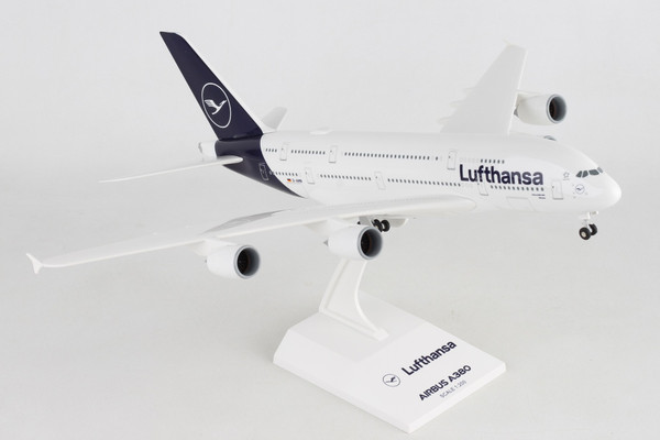 Skymarks LUFTHANSA A380 1/200 W/GEAR NEW LIVERY