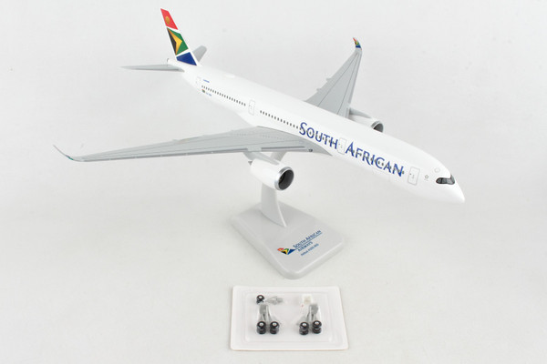 HOGAN SOUTH AFRICAN A350-900 1/200 W/GEAR REG#ZS-SDC