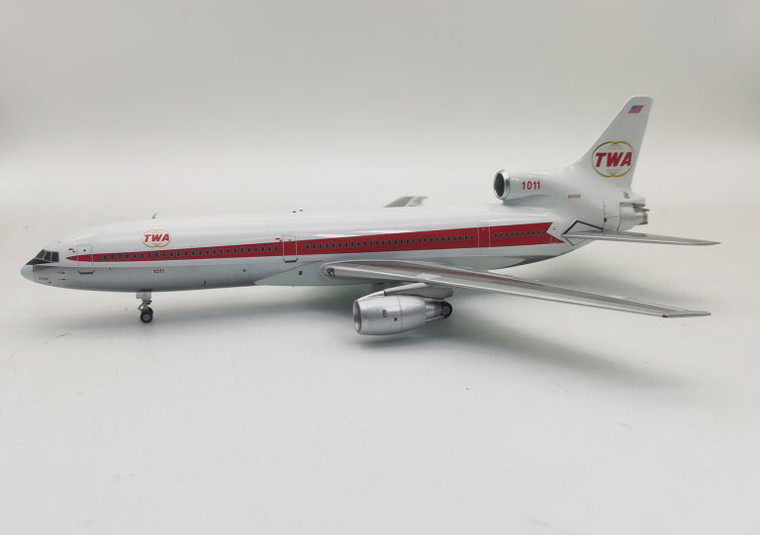 Inflight200 TWA Lockheed L-1011 N41020 Polished with stand IF1011TWA1122P 1:200