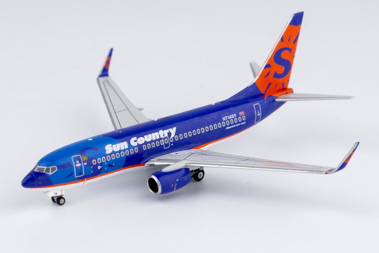 Sun Country Airlines 737-700 delivery colors N714SY 77012 1:400