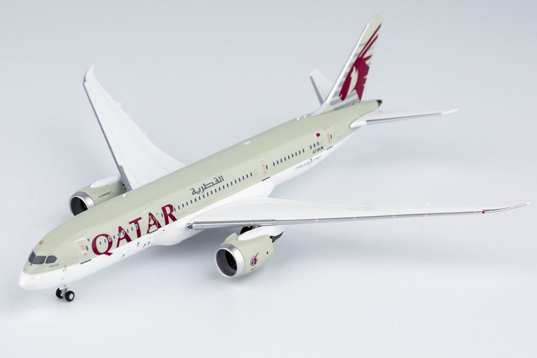 Qatar Airways 787-8 Dreamliner A7-BCM 59008 1:400