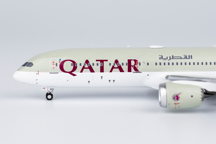 Qatar Airways 787-9 Dreamliner 