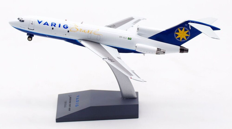 Inflight200 Varig Boeing 727-30C PP-VLV with stand IF721RG0123 1:200