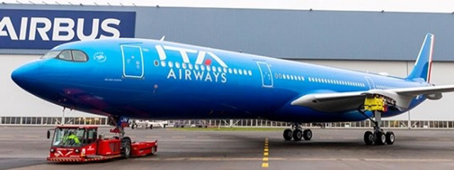 ITAイタリア航空 A330-900neo EI-HJN 1/200スケール www.JetCollector.com: ITA Airways A330-900neo EI-HJN w/detachable