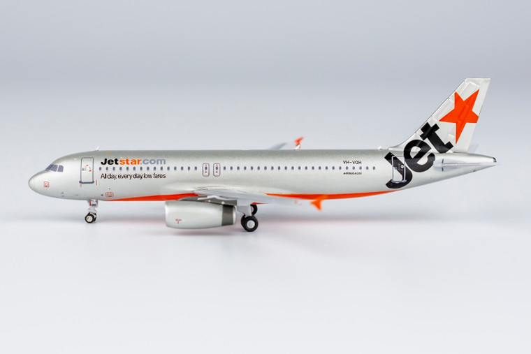 NG Models Jetstar Airways A320-200 with small domain title VH-VQH