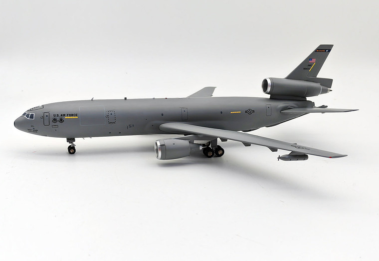 Inflight200 USA - Air Force McDonnell Douglas KC-10A Extender 90433 with stand IFKC10USAF433 1:200