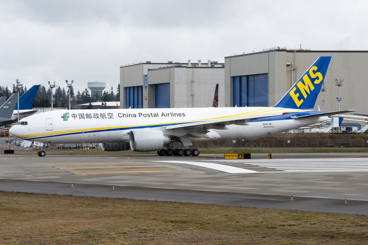 Phoenix Models China Postal Airlines B777F B-221X PH4CYZ2423 1:400