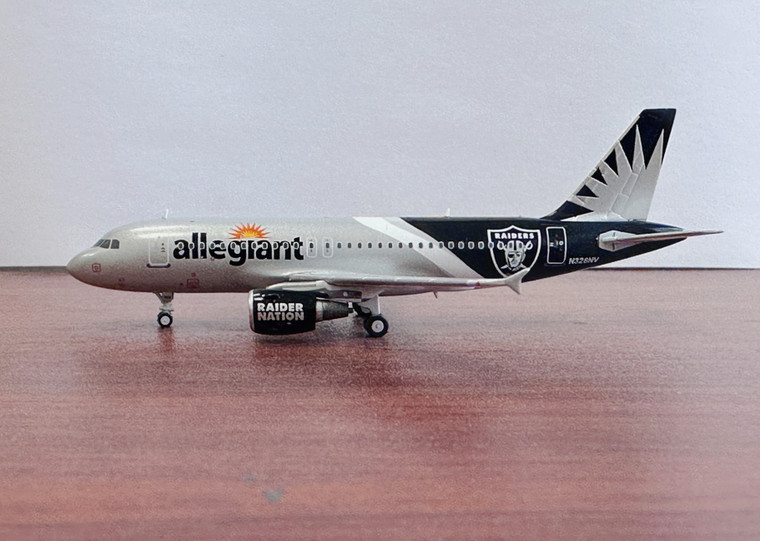 Panda Models ALLEGIANT A319-111 N328NV 52318 1:400