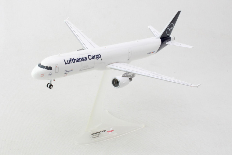 Lufthansa Cargo A321P2F HE572439 1:200