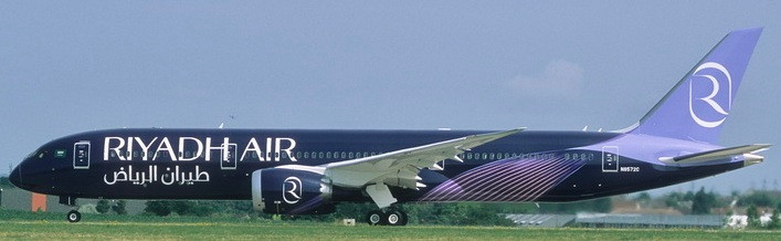 Phoenix Riyadh Air Boeing 787-9 Dreamliner N8572C PH4RXI2438 1:400