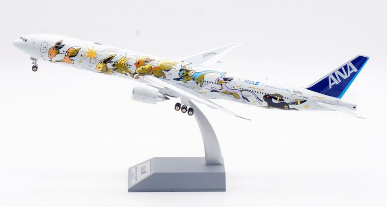 Aviation200 All Nippon Airways Boeing 777-381ER 