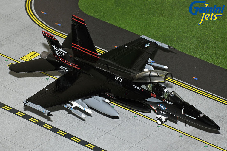 U.S. Navy F/A-18F Super Hornet 166673 VX-9 "Vandy 1" GAUSN10004 1:72