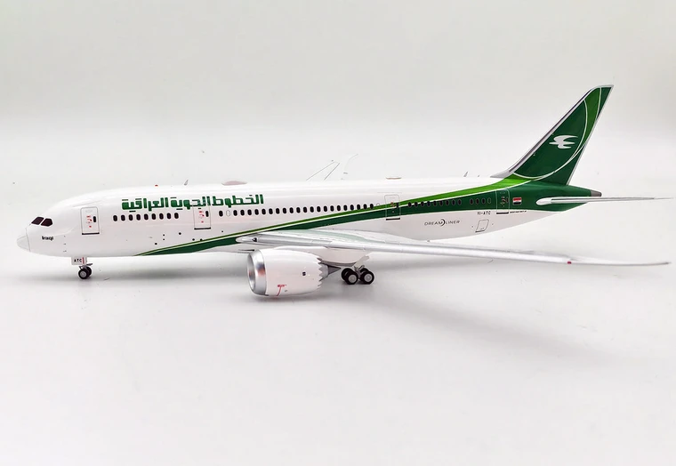 InFlight200 Iraqi Airways Boeing 787-8 Dreamliner YI-ATC with stand IF788IA0823 1:200