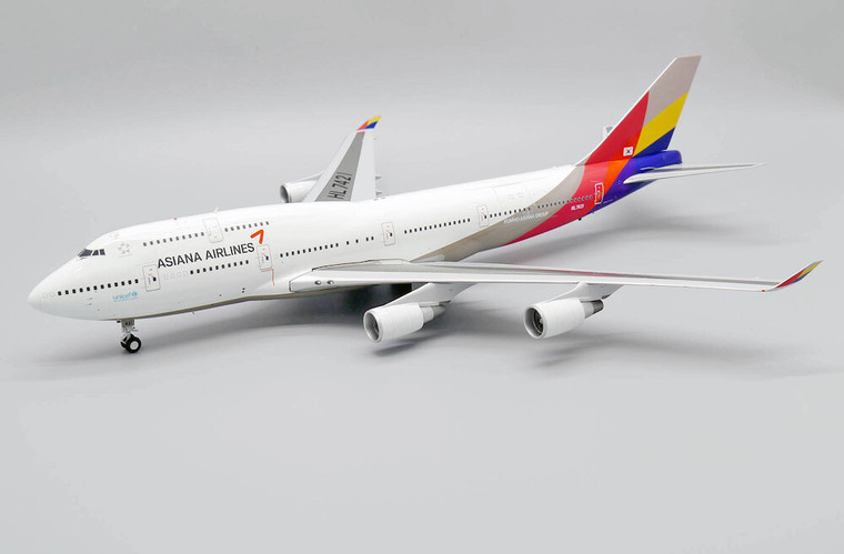 JC Wings Asiana Airlines B747-400M HL7421 JC2AAR0124 1:200